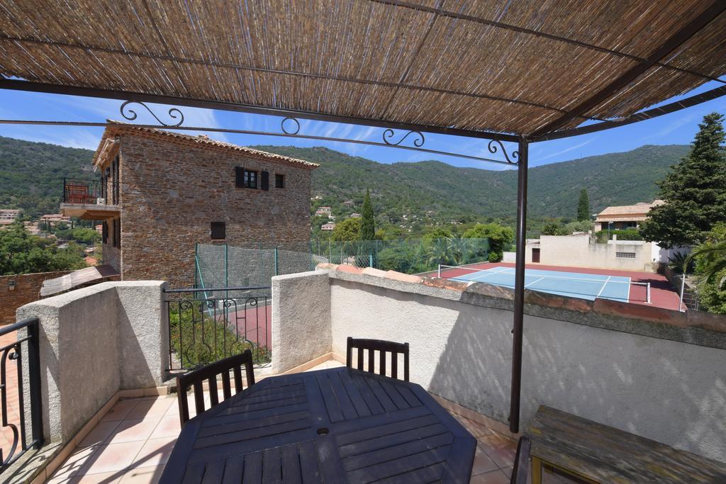 Les Lauriers Roses Aparthotel Rayol-Canadel-sur-Mer Exterior photo