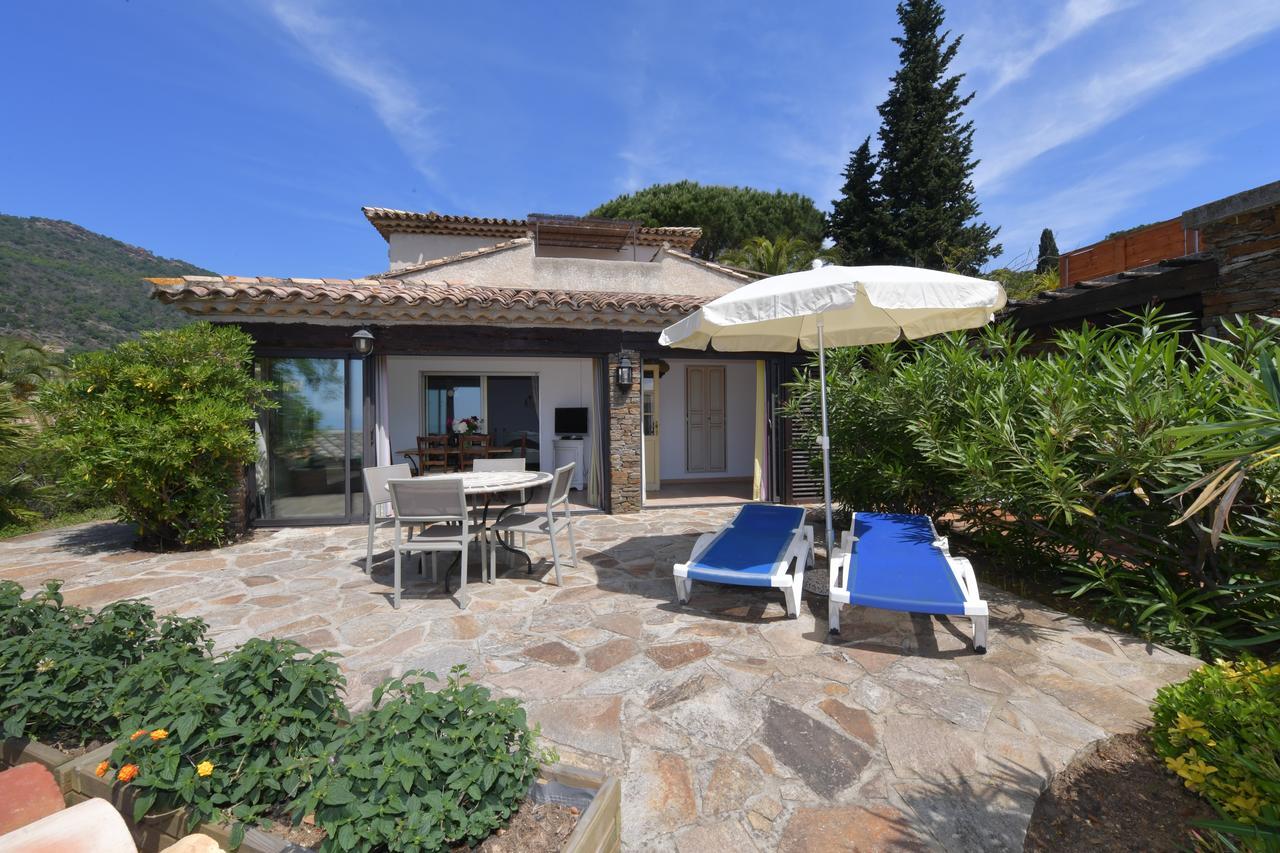 Les Lauriers Roses Aparthotel Rayol-Canadel-sur-Mer Exterior photo